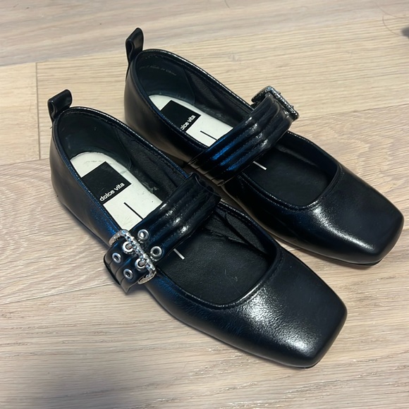 Dolce Vita Shoes - Black Dolce Vita Flats